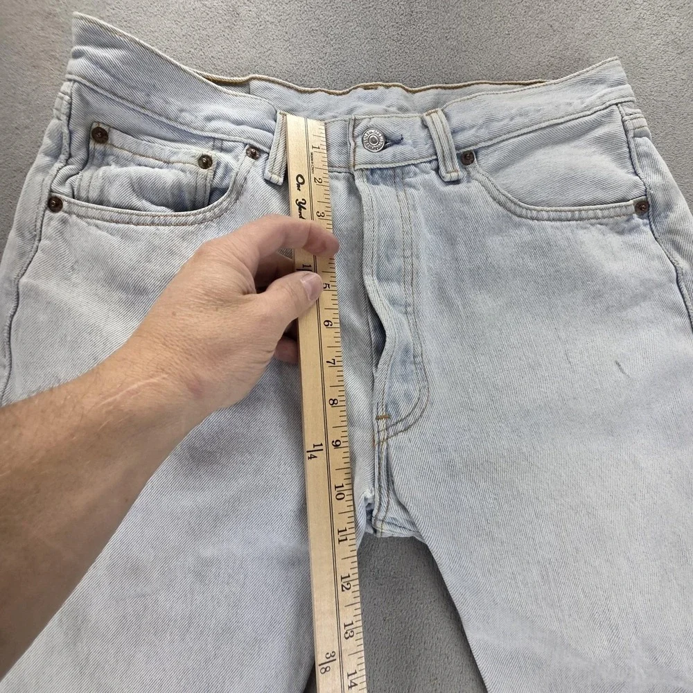 Vintage Levis 501 Jeans Mens‎ Blue Light Wash Button Fly Made In USA Fits 30x26